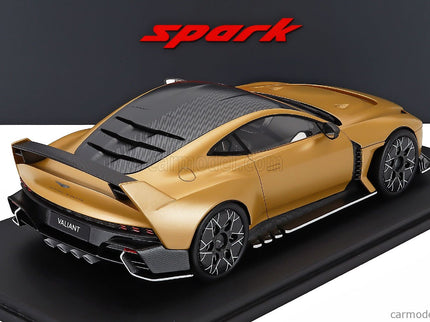 ASTON MARTIN Valiant 2024 1:18 Spark Model Auric zlatá metalická
