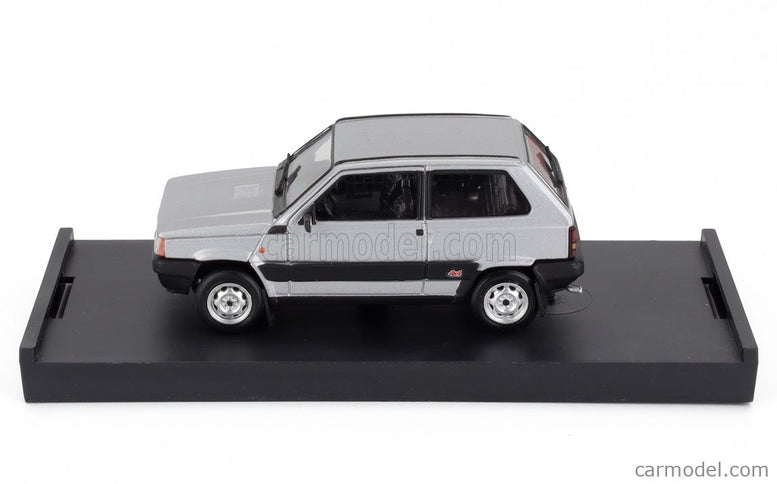 Fiat Panda 4x4 Supernova 1986 1:43 Brumm sivá - sivá metalická