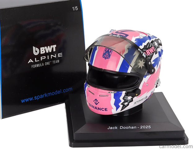 Bell Helmet Helma F1 Jack Doohan Team Bwt Alpine N°7 Sezóna 2025 1:5 Spark Model biela modrá ružová