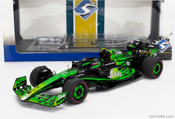 Sauber F1 C44 Team Stake Kick N°24 Las Vegas USA GP 2024 Zhou Guanyu 1:18 Solido zelená čierna