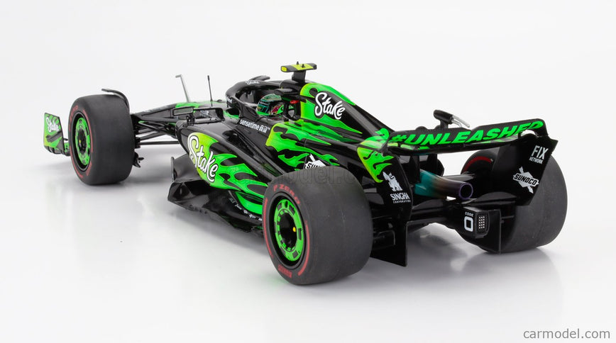 Sauber F1 C44 Team Stake Kick N°24 Las Vegas USA GP 2024 Zhou Guanyu 1:18 Solido zelená čierna