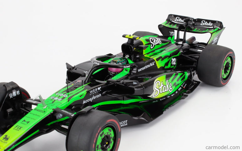 Sauber F1 C44 Team Stake Kick N°24 Las Vegas USA GP 2024 Zhou Guanyu 1:18 Solido zelená čierna