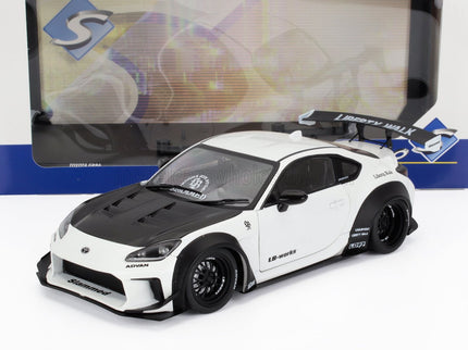 TOYOTA | GR86 LBWK BODY KIT COUPE 2024 | WHITE PEARL BLACK