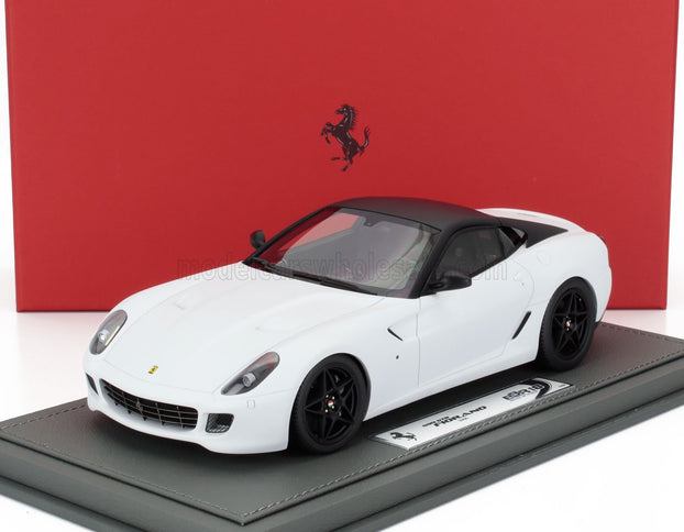 FERRARI | 599 GTB FIORANO 2007 - F-1 GEAR BOX - CON VETRINA - WITH SHOWCASE | BIANCO OPACO - MATT WHITE BLACK