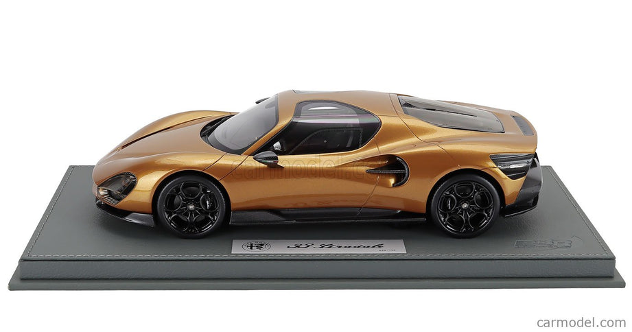 ALFA ROMEO 33 Stradale 2025 1:18 BBR Models Ocra - Ochre