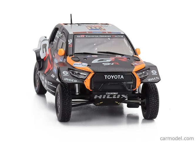 Toyota Hilux GR Dkr EVO T1+ Team Gazoo Racing N°211 Rally Dakar 2025 Henk Lategan - Brett Cummings 1:43 IXO Models čierna