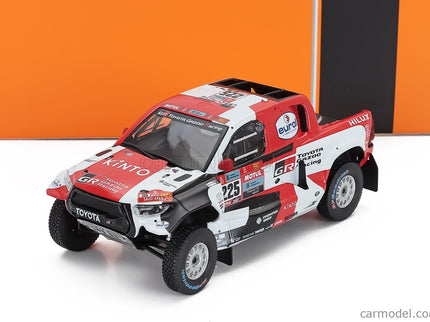 Toyota Hilux GR Dkr EVO T1+ Team Gazoo Racing N°225 Rally Dakar 2022 Henk Lategan - Brett Cummings 1:43 IXO Models biela červená čierna