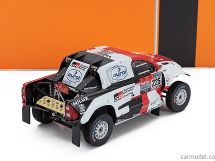 Toyota Hilux GR Dkr EVO T1+ Team Gazoo Racing N°225 Rally Dakar 2022 Henk Lategan - Brett Cummings 1:43 IXO Models biela červená čierna