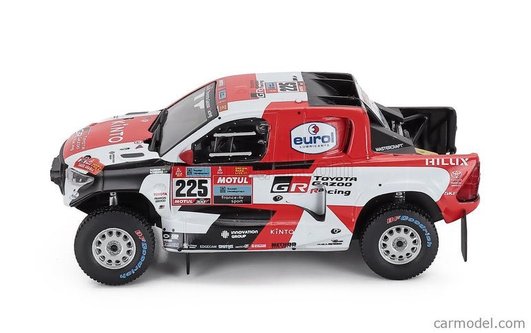Toyota Hilux GR Dkr EVO T1+ Team Gazoo Racing N°225 Rally Dakar 2022 Henk Lategan - Brett Cummings 1:43 IXO Models biela červená čierna