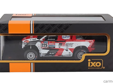 Toyota Hilux GR Dkr EVO T1+ Team Gazoo Racing N°225 Rally Dakar 2022 Henk Lategan - Brett Cummings 1:43 IXO Models biela červená čierna