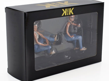 Figures Set 2X Girl- Car Not Included 1:18 KK Scale rôzne farby