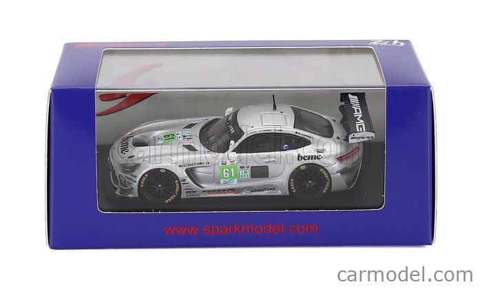 Mercedes Benz AMG GT3 EVO 6.2L V8 Team Iron Lynx N°61 24h Le Mans 2025 Martin Berry - Lin Hodenius - Maxime Martin 1:64 Spark Model strieborná