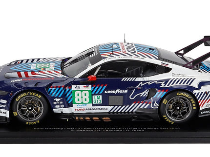 Ford Mustang GT3 5.4L V8 Team Proton Competition N°88 24h Le Mans 2025 Stefano Gattuso - Giammarco Levorato - Dennis Olsen 1:18 Spark Model čierna biela