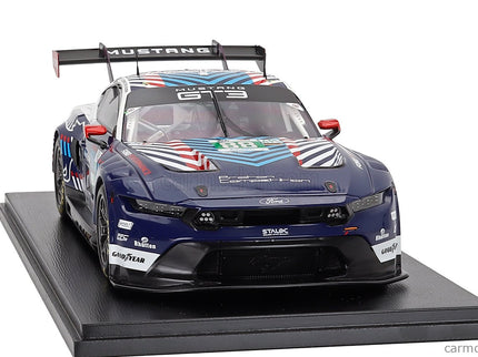 Ford Mustang GT3 5.4L V8 Team Proton Competition N°88 24h Le Mans 2025 Stefano Gattuso - Giammarco Levorato - Dennis Olsen 1:18 Spark Model čierna biela