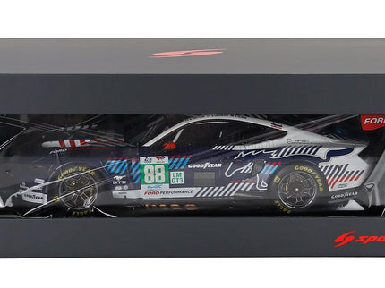 Ford Mustang GT3 5.4L V8 Team Proton Competition N°88 24h Le Mans 2025 Stefano Gattuso - Giammarco Levorato - Dennis Olsen 1:18 Spark Model čierna biela