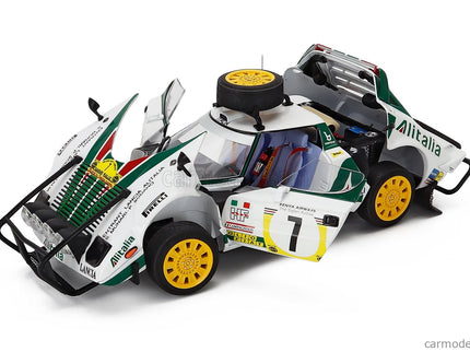 Lancia Stratos HF Alitalia (night Version) N°7 3. Miesto Rally Safari 1977 Sandro Munari - Piero Sodano 1:18 Kyosho biela zelená červená