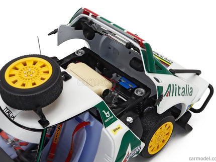 Lancia Stratos HF Alitalia (night Version) N°7 3. Miesto Rally Safari 1977 Sandro Munari - Piero Sodano 1:18 Kyosho biela zelená červená