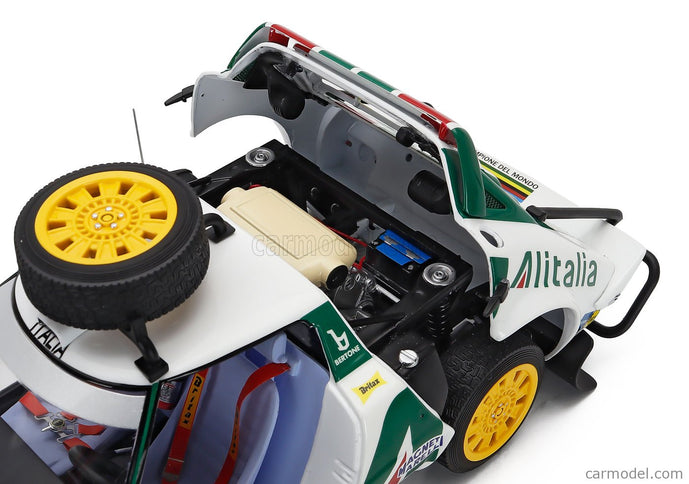 Lancia Stratos HF Alitalia (night Version) N°7 3. Miesto Rally Safari 1977 Sandro Munari - Piero Sodano 1:18 Kyosho biela zelená červená