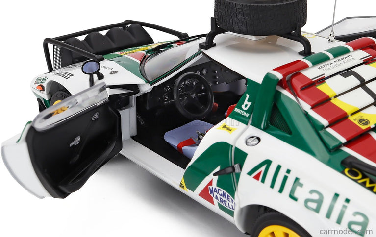 Lancia Stratos HF Alitalia (night Version) N°7 3. Miesto Rally Safari 1977 Sandro Munari - Piero Sodano 1:18 Kyosho biela zelená červená