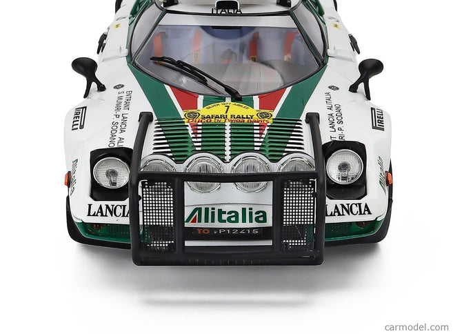 Lancia Stratos HF Alitalia (night Version) N°7 3. Miesto Rally Safari 1977 Sandro Munari - Piero Sodano 1:18 Kyosho biela zelená červená