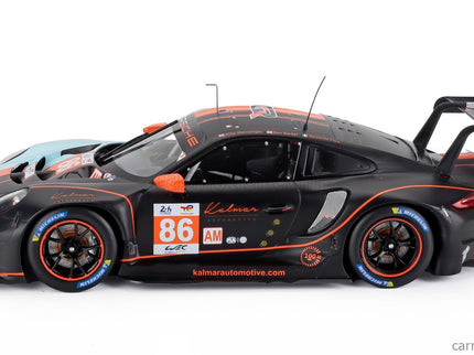 Porsche 911 991-2 RSR-19 4.2L Team GR Racing Gulf N°86 24h Le Mans 2023 Ben Barker - Riccardo Pera - Michael Wainwright 1:18 IXO Models oranžová svetlomodrá čierna