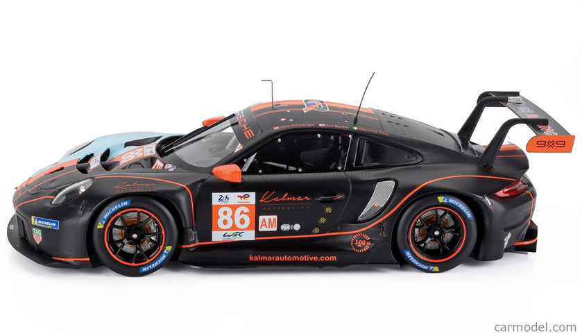 Porsche 911 991-2 RSR-19 4.2L Team GR Racing Gulf N°86 24h Le Mans 2023 Ben Barker - Riccardo Pera - Michael Wainwright 1:18 IXO Models oranžová svetlomodrá čierna