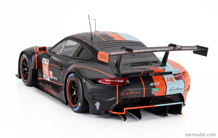 Porsche 911 991-2 RSR-19 4.2L Team GR Racing Gulf N°86 24h Le Mans 2023 Ben Barker - Riccardo Pera - Michael Wainwright 1:18 IXO Models oranžová svetlomodrá čierna