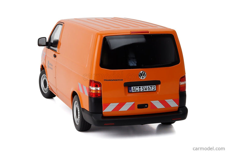 Volkswagen T5 Van Transporter 2003 1:18 Norev oranžová