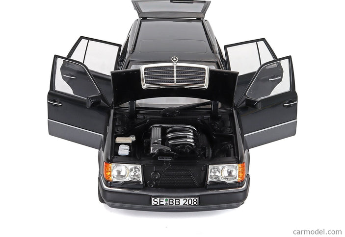 Mercedes Benz E-Class 300TD (S124) T-Modell SW Station Wagon 1990 1:18 Norev čierna