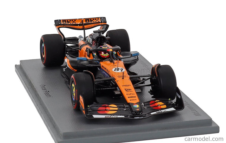 Mclaren F1 MCL39 Team Mclaren N°81 Víťaz Spain GP 2025 Oscar Piastri 1:43 Spark Model oranžová čierna