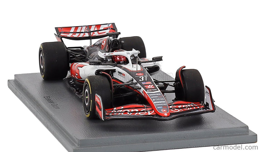 Haas F1 VF-25 Team Moneygram Haas N°31 Canada GP 2025 Esteban Ocon 1:43 Spark Model biela čierna červená