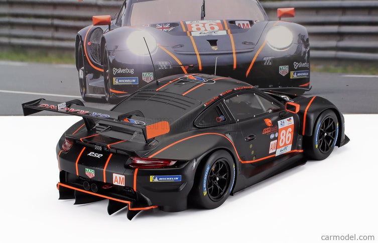 Porsche 911 991 RSR-19 4.2L Team GR Racing N°86 24h Le Mans 2022 Michael Wainwright - Riccardo Pera - Ben Barker 1:18 IXO Models matná čierna oranžová