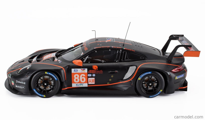 Porsche 911 991 RSR-19 4.2L Team GR Racing N°86 24h Le Mans 2022 Michael Wainwright - Riccardo Pera - Ben Barker 1:18 IXO Models matná čierna oranžová
