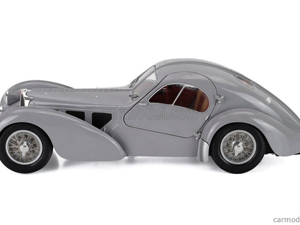 Bugatti Type 57SC Atlantic 1937 1:18 Solido matná strieborná