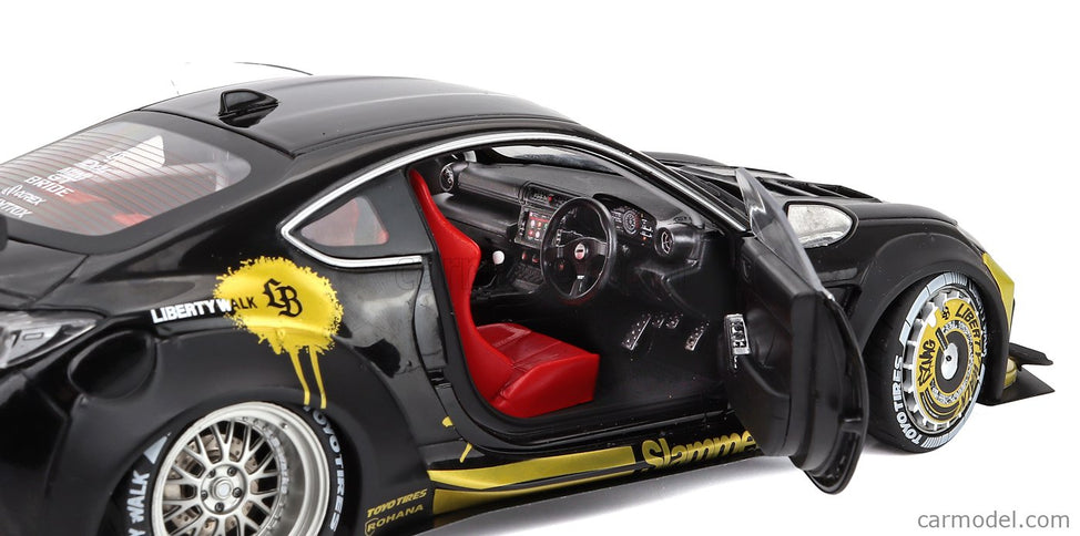 Toyota GR86 Lbwk Body Kit N°24 Coupe 2024 1:18 Solido čierna zlatá