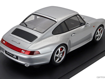 Porsche 911 993 Carrera 4S Coupe 1995 1:8 GT Spirit strieborná