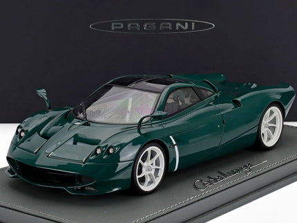 PAGANI | HUAYRA CODALUNGA 2022 - CON VETRINA - WITH SHOWCASE | BRITISH RACING GREEN