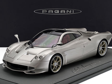 PAGANI | HUAYRA CODALUNGA 2022 - CON VETRINA - WITH SHOWCASE | PORSCHE GOLD BRONZE MET