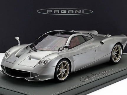 PAGANI | HUAYRA CODALUNGA 2022 - CON VETRINA - WITH SHOWCASE | GRIGIO MONTECARLO - MATT GREY