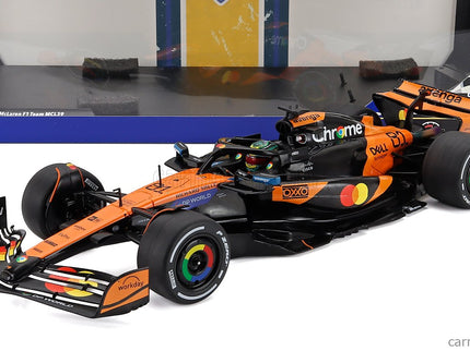 Mclaren F1 MCL39 Team Mclaren N°81 Víťaz China GP 2025 Oscar Piastri 1:18 Solido oranžová čierna