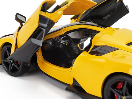 Ferrari F80 2024 1:18 Bburago žltá