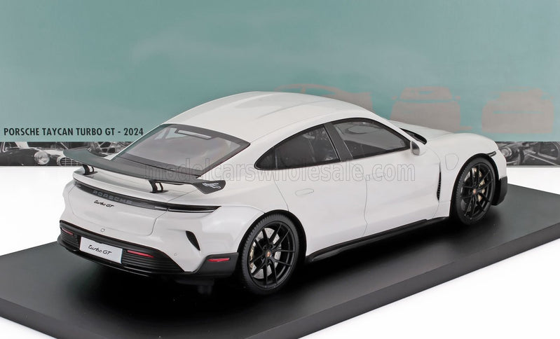 PORSCHE | TAYCAN TURBO GT 2024 | WHITE