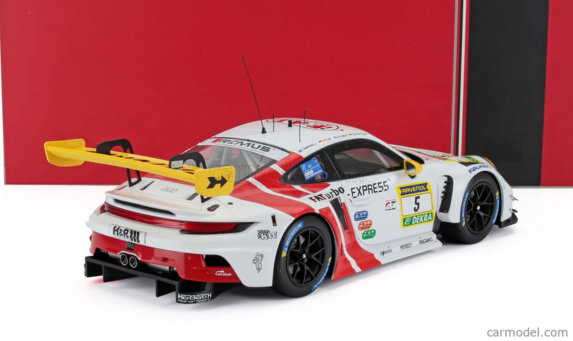Porsche 911 992 GT3 R Team Herberth Motorsport N°5 24h Nurburgring 2024 Robert Renauer - Vincent Kolb - Dennis Olsen - Matt Campbell 1:18 IXO Models biela červená