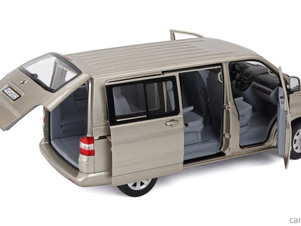 Volkswagen T5 Multivan Minibus 2003 1:18 Norev béžová metalická