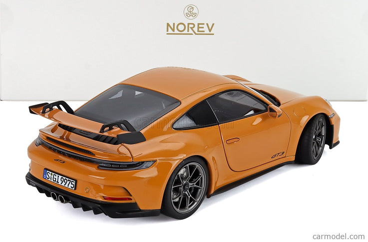 Porsche 911 992 GT3 Coupe 2021 1:18 Norev Bahama žltá