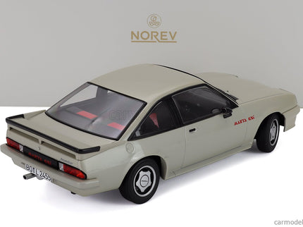 Opel Manta B Gsi 1987 1:18 Norev strieborná