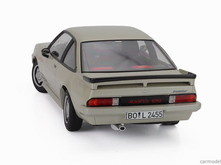 Opel Manta B Gsi 1987 1:18 Norev strieborná