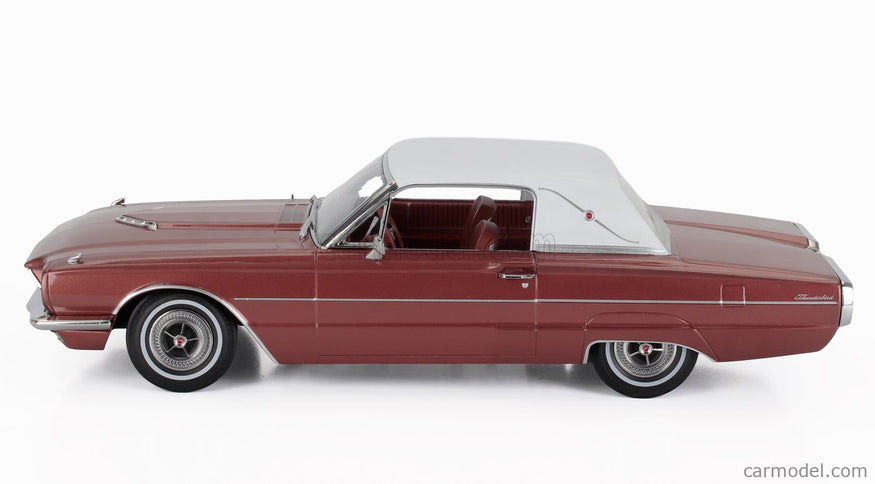 Ford Thunderbird Landau Coupe 1966 1:18 KK Scale medená biela