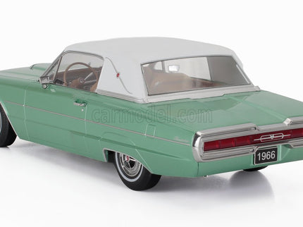 Ford Thunderbird Landau Coupe 1966 1:18 KK Scale zelená biela
