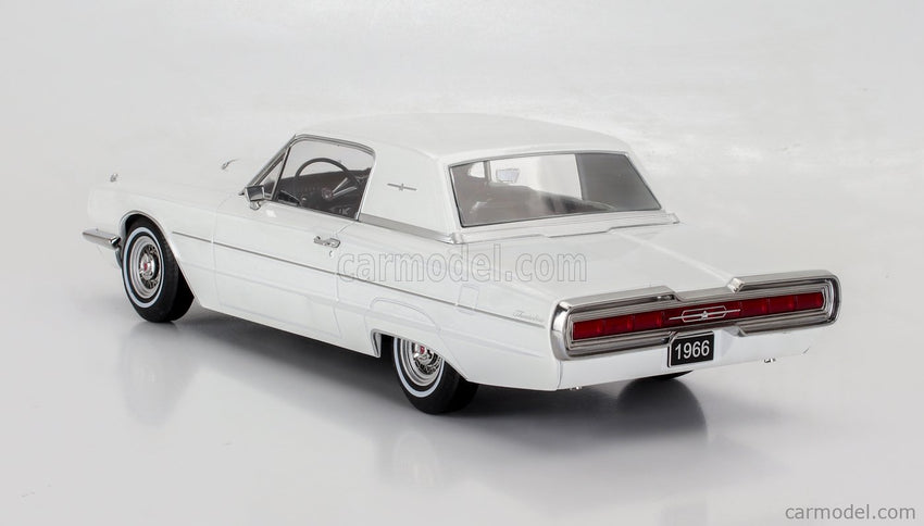 Ford Thunderbird Coupe 1966 1:18 KK Scale biela